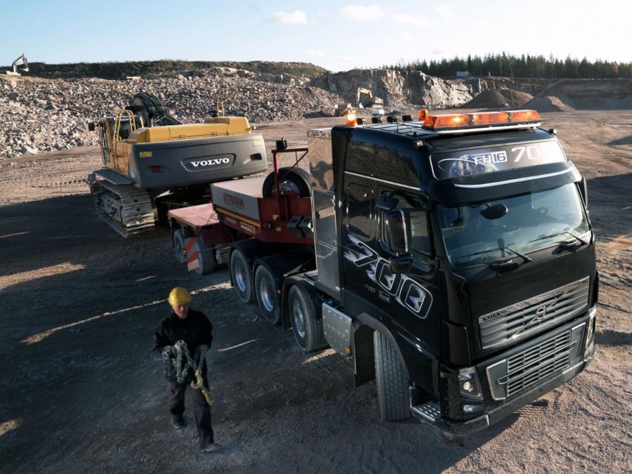  Volvo FH16 700 8x4 2009 года  (фото 4 из 10)